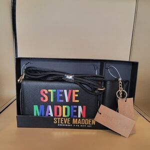 Steven Madden Gift Set Black Crossbody & Coin Purse Keychain